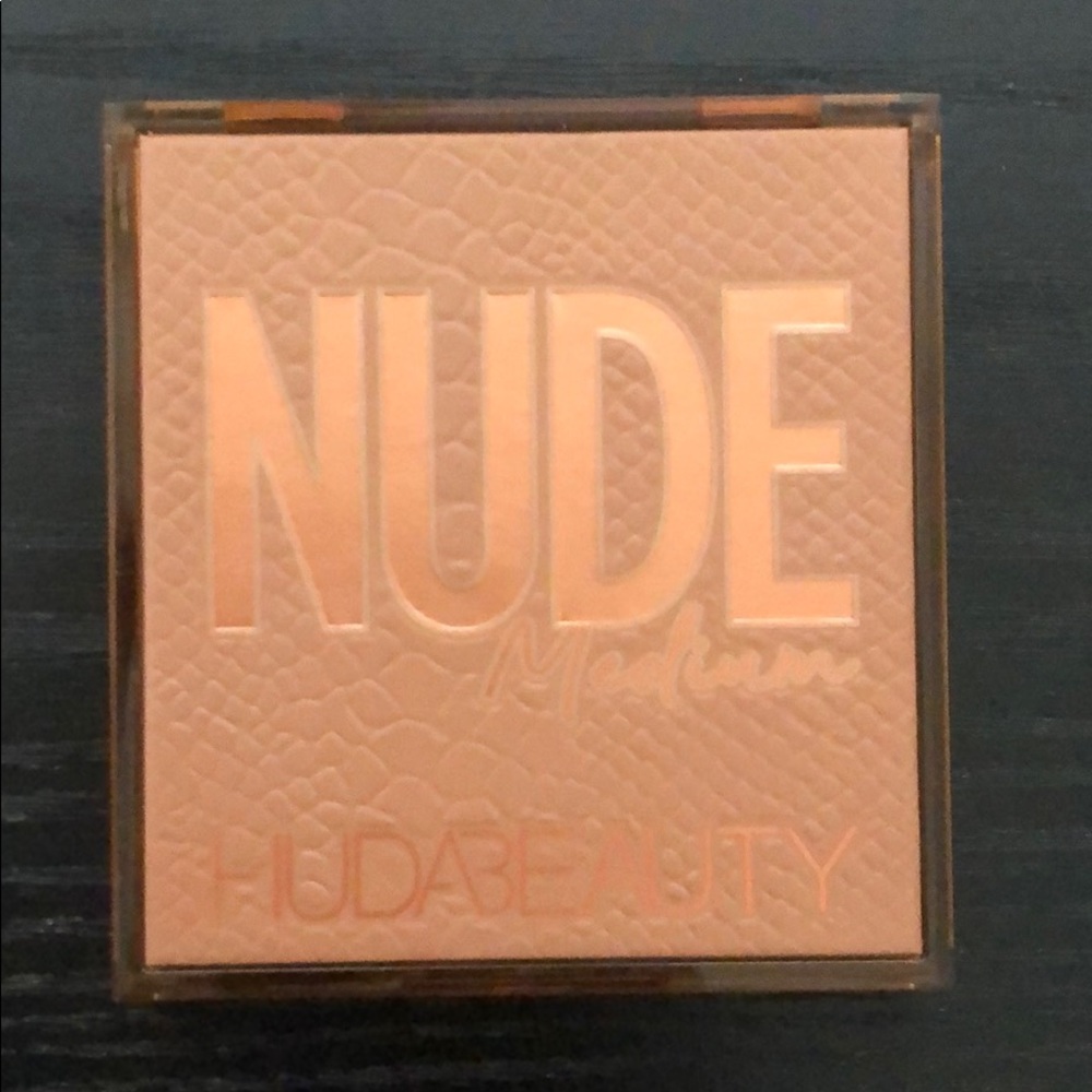 Huda Beauty Nude Obession Palette - Nude Medium